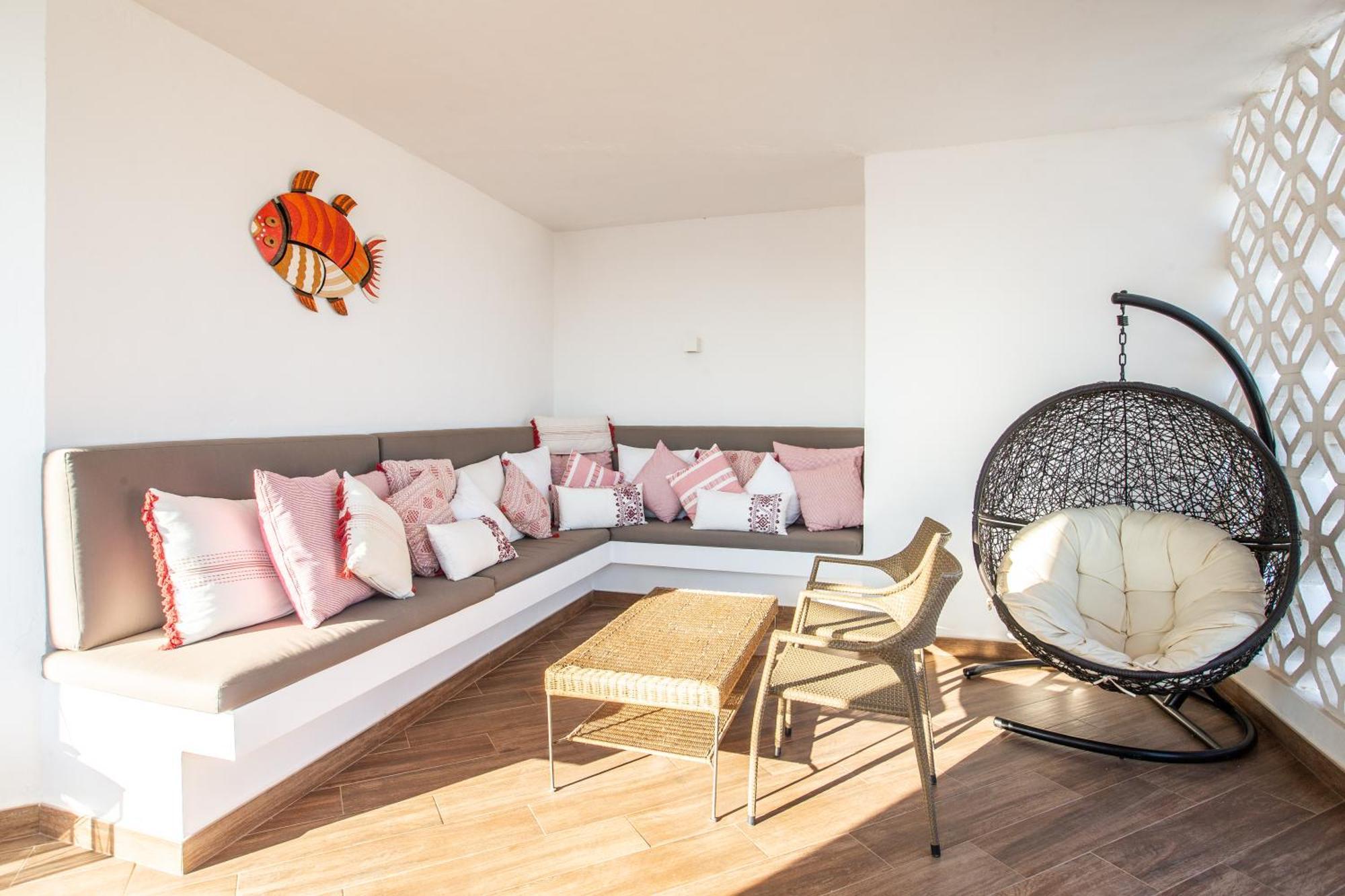Hotel Tres Torres Санта-Еулалія-дель-Ріо Номер фото